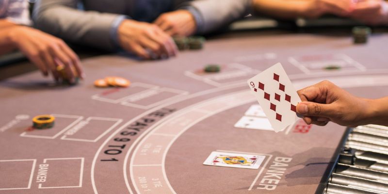 Luật chơi Baccarat và cách tính điểm chi tiết